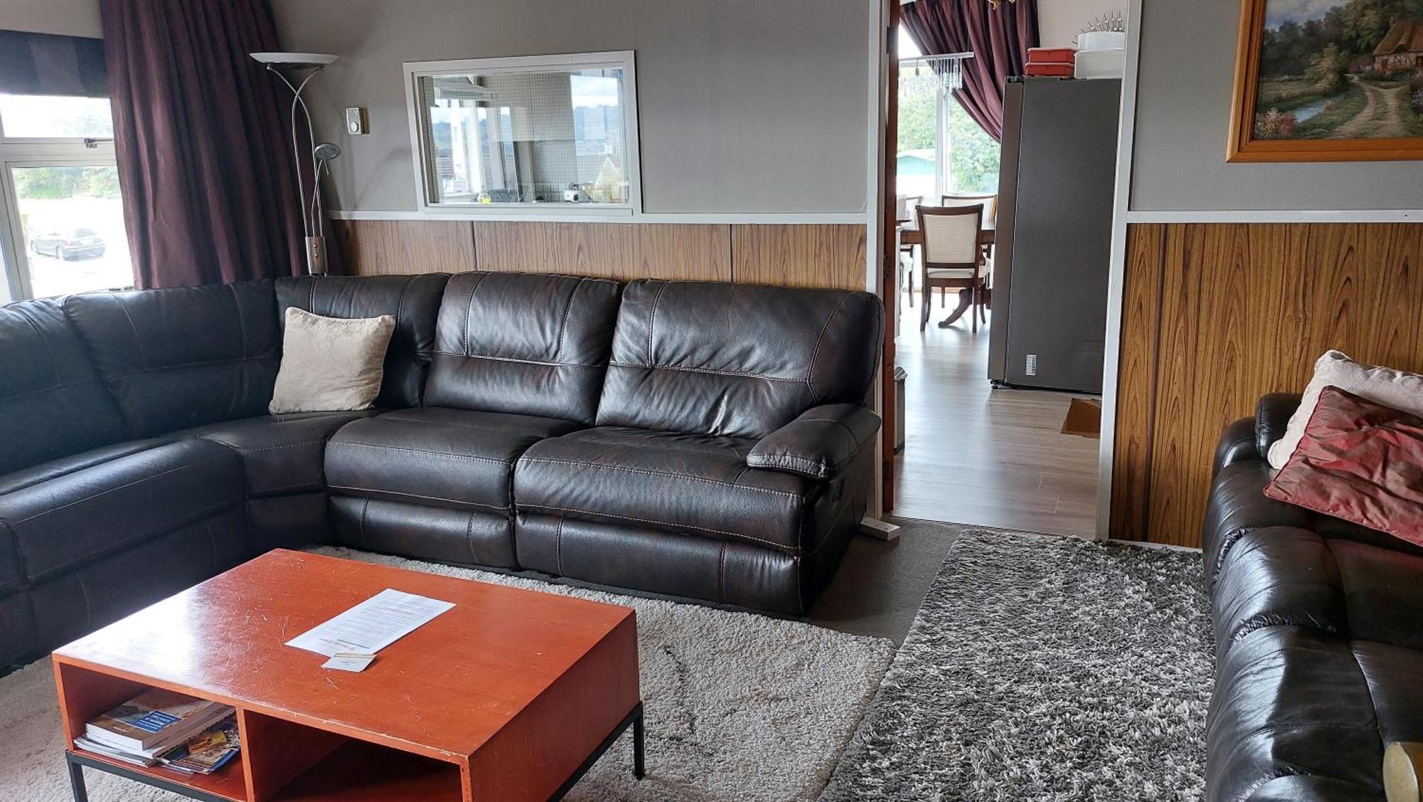Bed And Breakfast Happy Home Taupo Accommodation Екстериор снимка